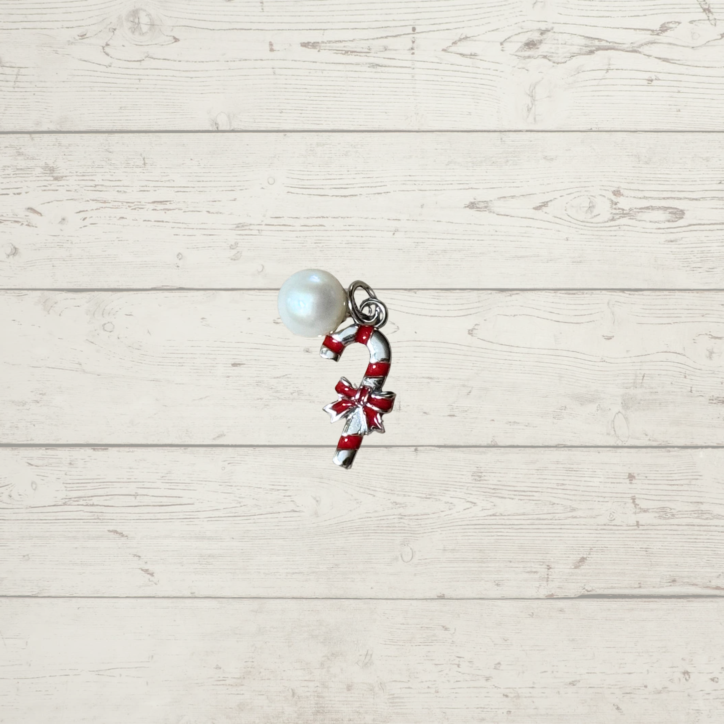 CANDY CANE LANE PENDANT