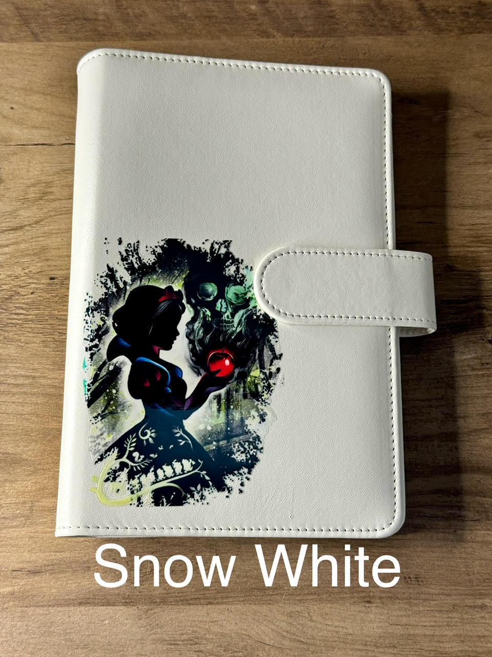 SNOW WHITE BINDER