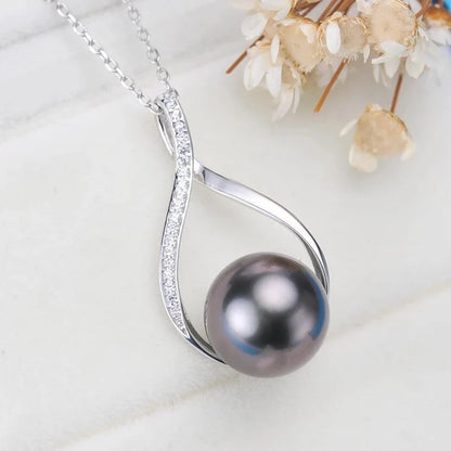 CLASSIC TEARDROP PENDANT